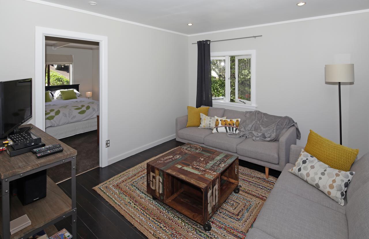 Oneroa Dove Cottage מראה חיצוני תמונה